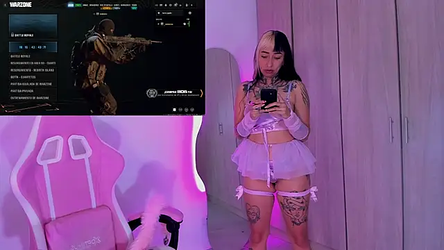 HollyHudsonn online show from March 15, 11:17 pm