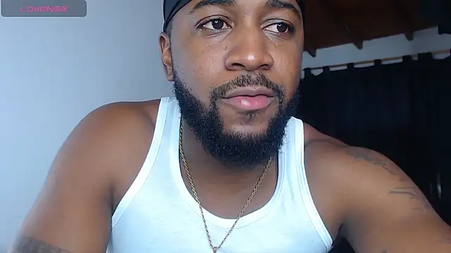 Snapshot of Drake_Nassir4 chatting on June 10, 3:50 am Drake Nassir4 online show from June 10, 3:50 am