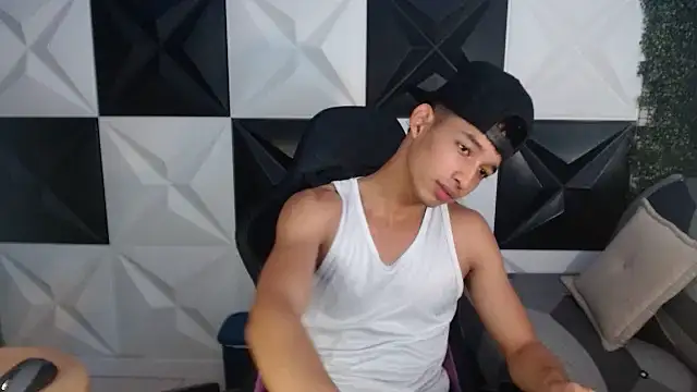jose sexycumm online show from March 19, 8:22 pm