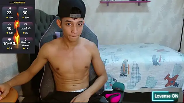 jose sexycumm online show from March 22, 8:04 pm