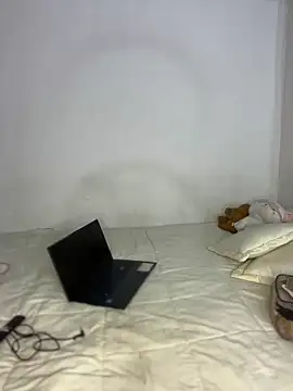 iam ali1 online show from October 3, 11:13 pm