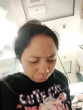 doggiepossession online show from February 10, 7:23 am