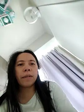 doggiepossession online show from April 17, 7:44 am