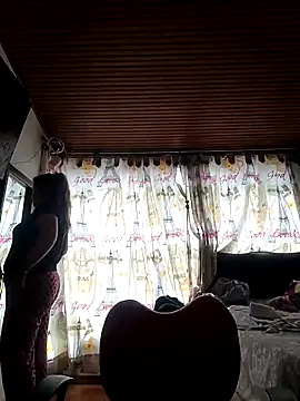 Snapshot of yajahil chatting on December 7, 2:57 pm yajahil online show from December 7, 2:57 pm