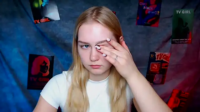 MademoiselleCl online show from November 6, 1:34 pm