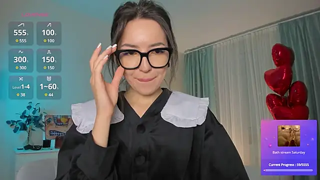 Oh My Dianee online show from February 21, 7:45 am