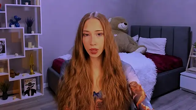 AlexaHarmon online show from November 20, 6:24 am