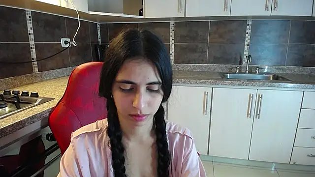 anna alvarez online show from February 15, 5:17 pm