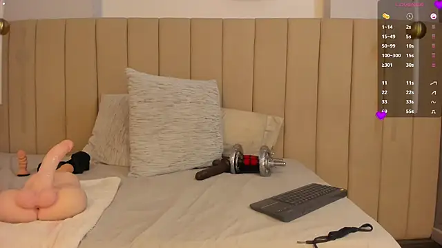 Ninna monroe  online show from March 10, 10:37 am