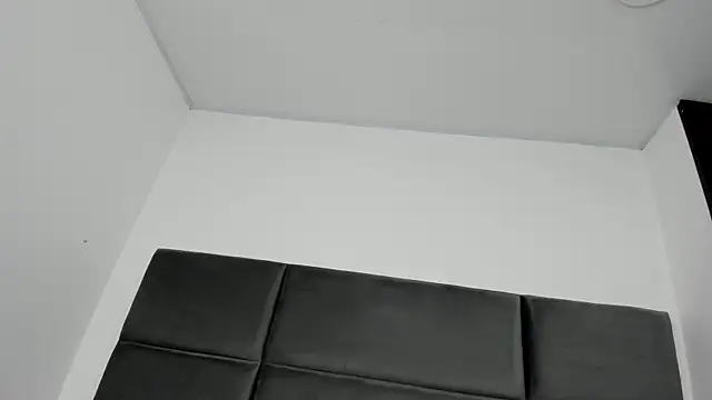 Lizz Luna online show from October 14, 2:18 pm