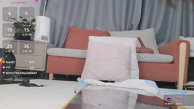 Snapshot of Youth3_ chatting on February 20, 4:57 pm Youth3 online show from February 20, 4:57 pm