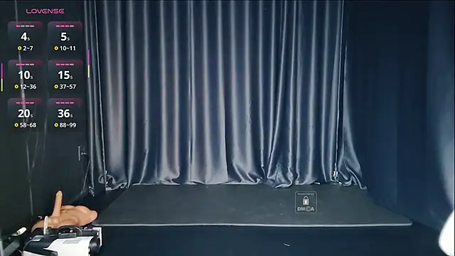 Snapshot of Youth3_ chatting on September 12, 3:23 pm Youth3 online show from September 12, 3:23 pm