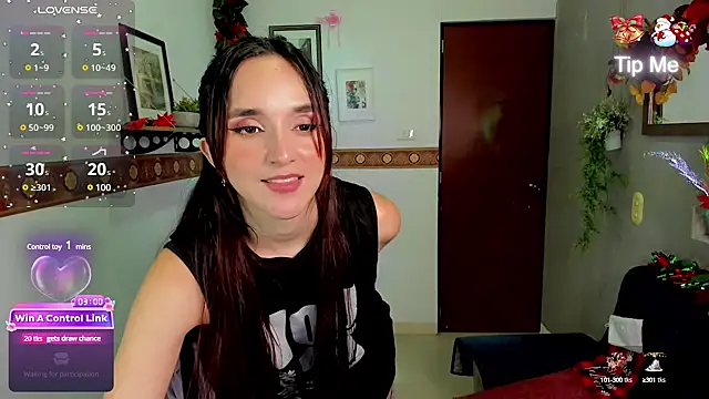 Dakota Faning online show from December 28, 4:52 pm