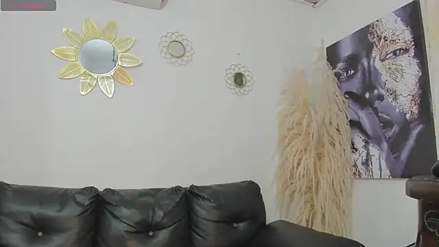 Snapshot of estephany_doll chatting on September 20, 9:38 pm estephany doll online show from September 20, 9:38 pm