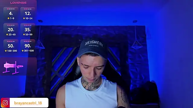 Ian Castillo  online show from March 20, 11:48 am