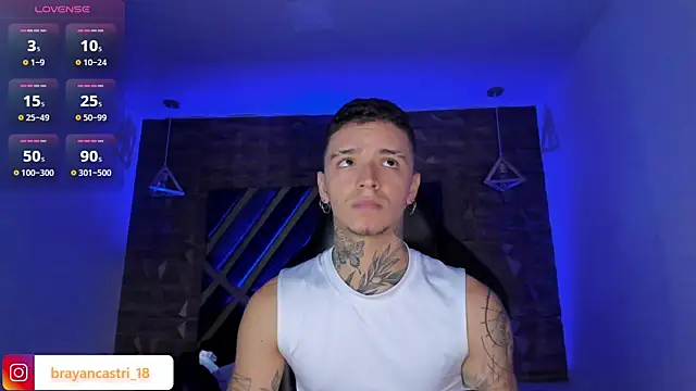 Ian Castillo  online show from April 16, 11:22 am