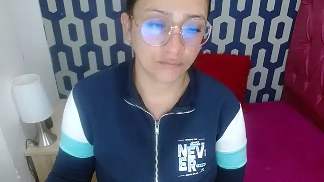 Snapshot of sarax_ximena chatting on October 13, 5:29 am sarax ximena online show from October 13, 5:29 am