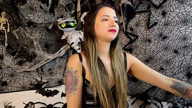 julietta   jackson online show from October 30, 7:03 pm