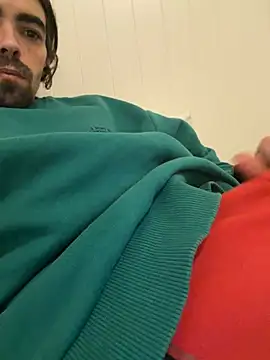 wolfwhite95 online show from February 24, 11:58 pm