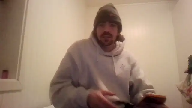 wolfwhite95 online show from April 3, 7:23 pm