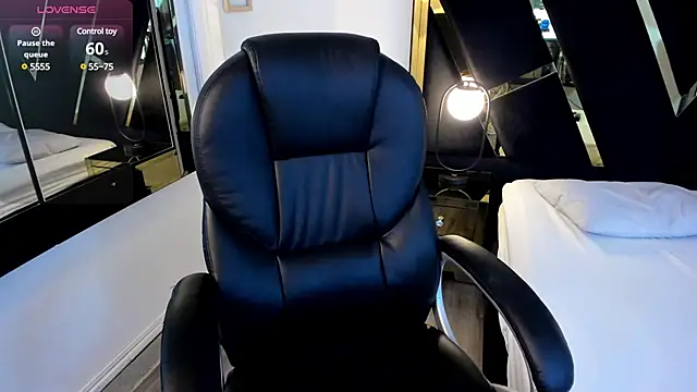 ninfomaria  online show from January 31, 6:36 pm