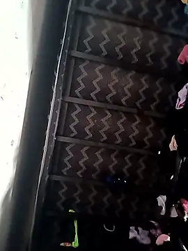 Snapshot of rayhot69 chatting on February 25, 4:49 pm rayhot69 online show from February 25, 4:49 pm