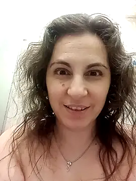 ShelaDiass online show from February 7, 12:53 pm