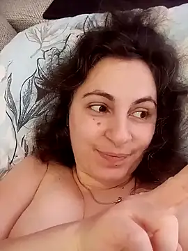 ShelaDiass online show from March 7, 5:48 am