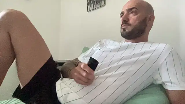 Snapshot of alessandromori91 chatting on September 14, 7:29 am alessandromori91 online show from September 14, 7:29 am