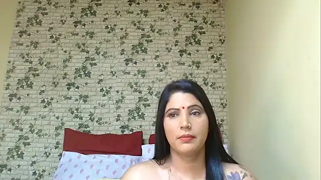 XIndianintimacy online show from April 18, 7:40 pm