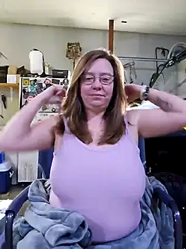 MsShelby40 online show from December 26, 5:30 pm