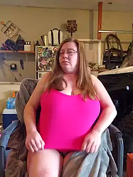 MsShelby40 online show from April 8, 10:10 pm