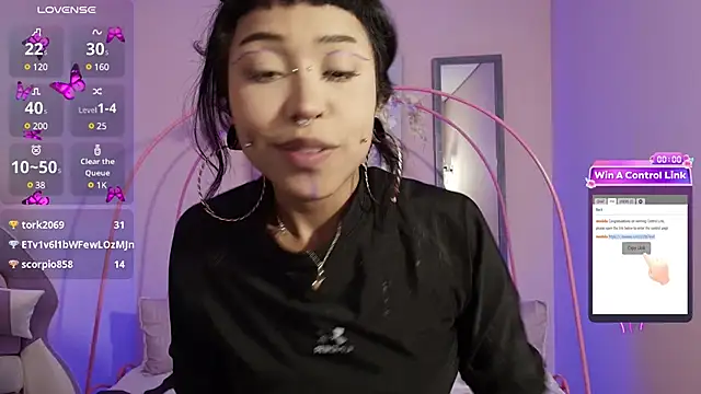 Violetta Suky online show from February 17, 4:15 pm