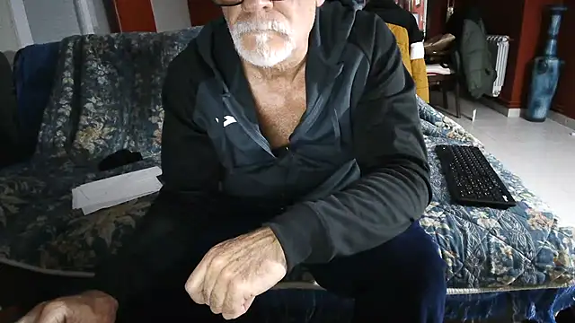 maduroguapo online show from March 2, 9:54 pm