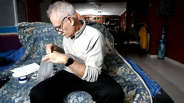 maduroguapo online show from February 7, 8:45 pm