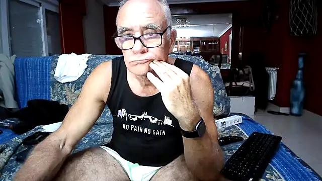 maduroguapo online show from March 26, 10:04 pm