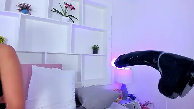 Jenifer Diaz online show from January 11, 4:46 pm