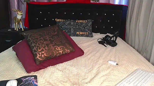 Cristall Avyy online show from March 27, 8:26 am