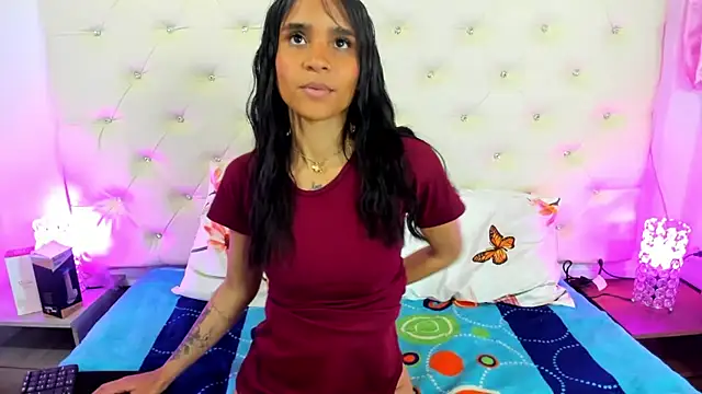 sophie pariss online show from February 9, 3:11 am