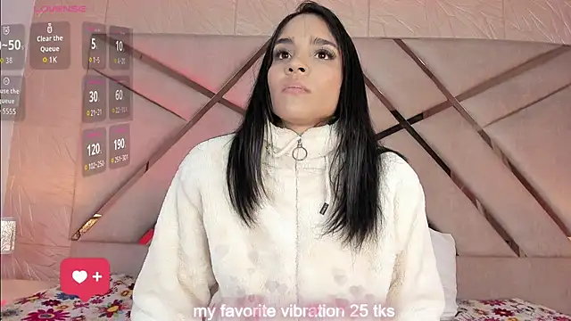 sophie pariss online show from April 15, 3:13 am