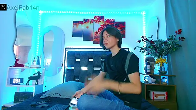 Alex and Fabian online show from January 10, 7:00 pm