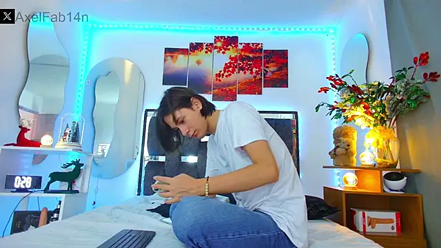 Alex and Fabian online show from January 14, 6:49 pm