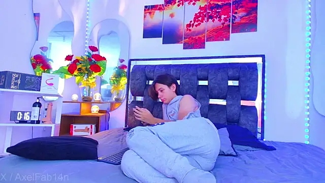 Alex and Fabian online show from September 14, 7:57 pm