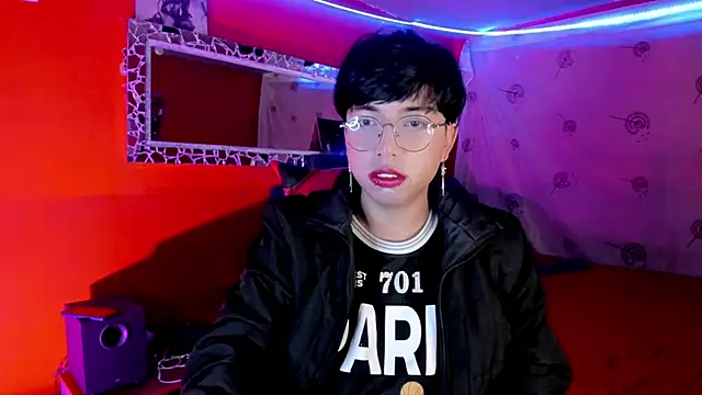 Snapshot of AnggelONfiree chatting on October 10, 9:52 am AnggelONfiree online show from October 10, 9:52 am