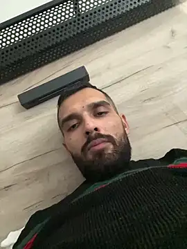 sisi1992 online show from March 10, 10:59 am