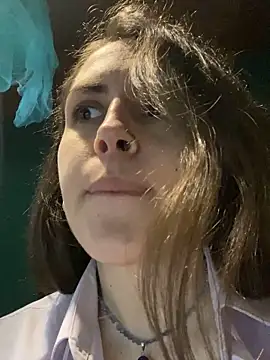 isadelasestrellas online show from March 9, 12:42 pm