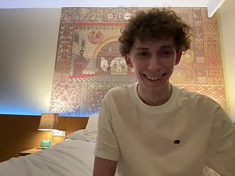 Snapshot of oypo chatting on February 13, 8:24 pm oypo online show from February 13, 8:24 pm