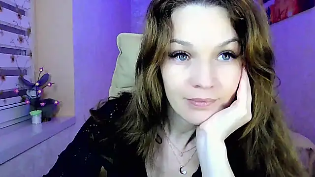 impossibleluna online show from April 16, 6:52 pm