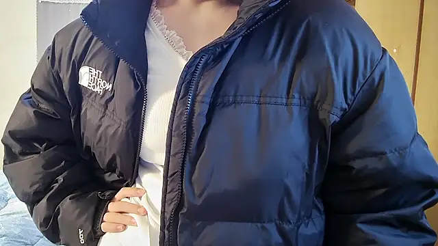 Snapshot of JIAJIA163 chatting on December 25, 11:11 am JIAJIA163 online show from December 25, 11:11 am