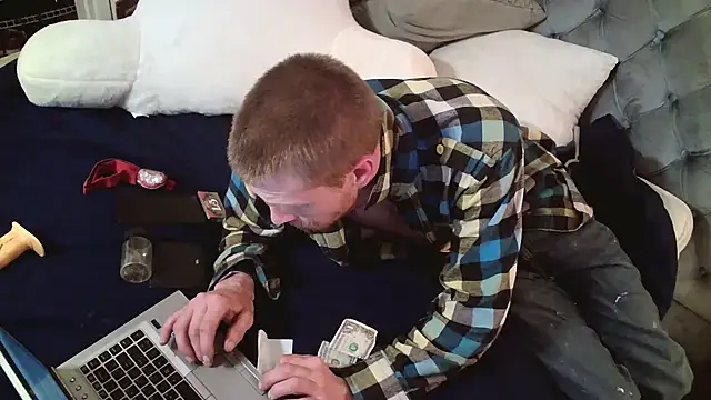 dcrick978 online show from March 23, 2:21 pm